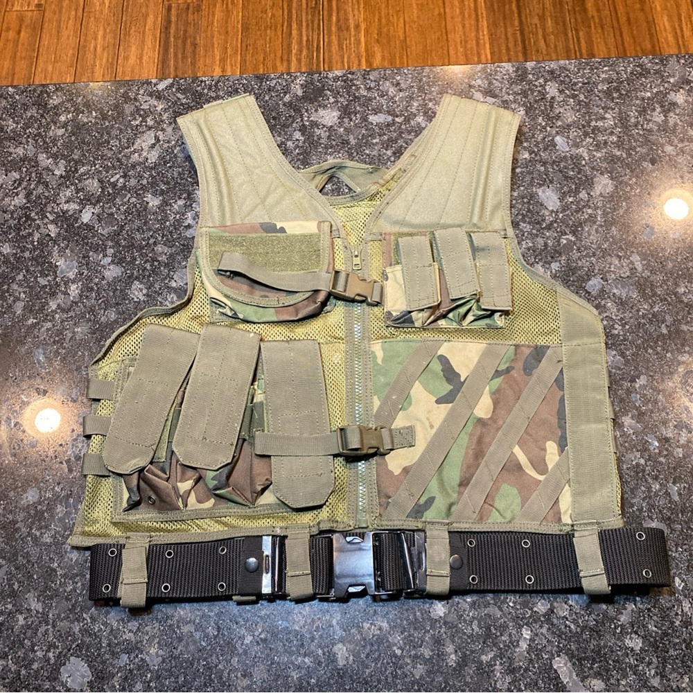 Voodoo Tactical Load Bearing Vest Camo Army Adjustable